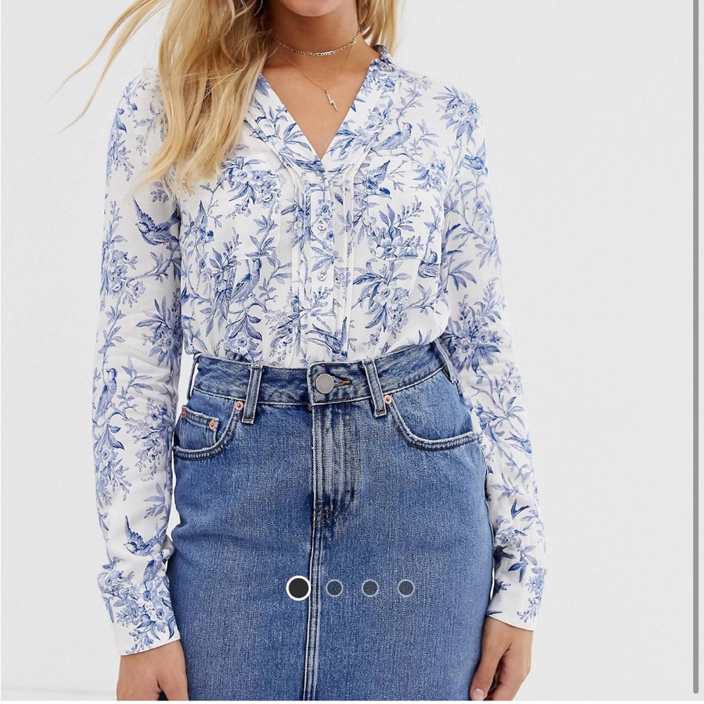 ASOS oasis brand white and blue floral and bird design size 14